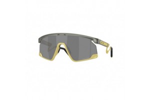 Oakley OO9237 Matt Grey/Vintage Gold – Prizm Black