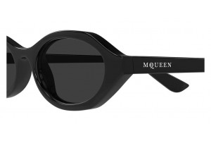 Alexander McQueen AM0559S 001 fekete-szürke napszemüveg