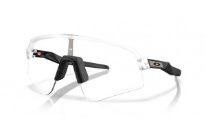 Oakley Sutro Lite OO9465 matt keret, fotochromatikus lencse