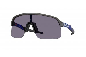 Oakley OO9463 946369 SUTRO LITE Matte Grey Smoke Prizm Grey sportszemüveg