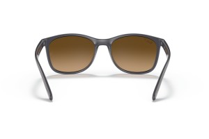 RAY-BAN RB4374 6600M2 barna-szürke polarizált napszemüveg