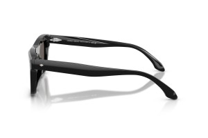 Giorgio Armani AR8259U 6060B1 fekete napszemüveg