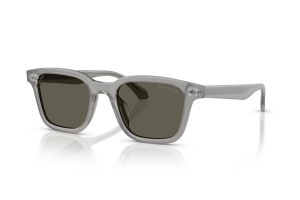 Giorgio Armani AR8265U 647471 — matt áttetsző szürke napszemüveg