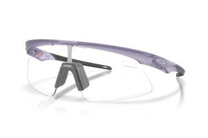 Oakley OO9527D RSLV LITE matt áttetsző lila sportszemüveg