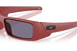 Oakley GASCAN OO9014 Matte Iron Red Prizm Grey napszemüveg