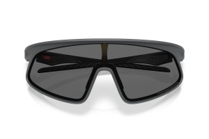 Oakley OO9524D RSLV — Matte Carbon, Clear-to-Black Iridium