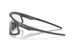 Oakley OO9524D RSLV — Matte Carbon, Clear-to-Black Iridium