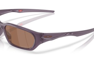 Oakley OO9530 Terraforma Transparent Aubergine napszemüveg