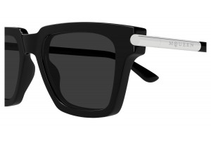 Alexander McQueen AM0519S fekete-szürke napszemüveg