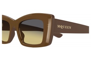 Alexander McQueen AM0526S 003 barna gradient napszemüveg