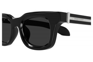 Alexander McQueen AM0547S 001 fekete/szürke napszemüveg