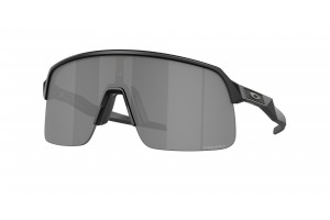 Oakley OO9463 946305 SUTRO LITE Matte Black Prizm Black sportszemüveg