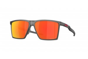Oakley OO9482 948204 FUTURITY SUN Satin Grey Smoke Prizm Ruby Polarized napszemüveg