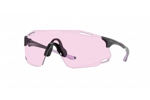 Oakley OO9513D 951304 CYBR DYNO Polished Carbon Prizm Low Light sportszemüveg