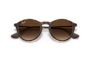 Ray-Ban RB4243 865/13 Havana Brown napszemüveg