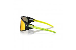 Oakley OO9404 LATCH PANEL Black Ink - Prizm Ruby