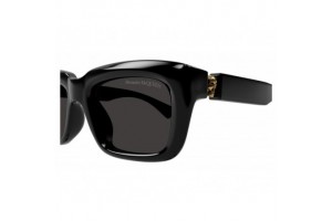 Alexander McQueen AM0431S 001 fényes fekete-szürke napszemüveg