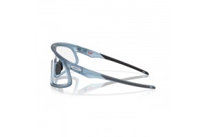 Oakley OO9484D 07 RSLV Matte Transparent színtváltós napszemüveg