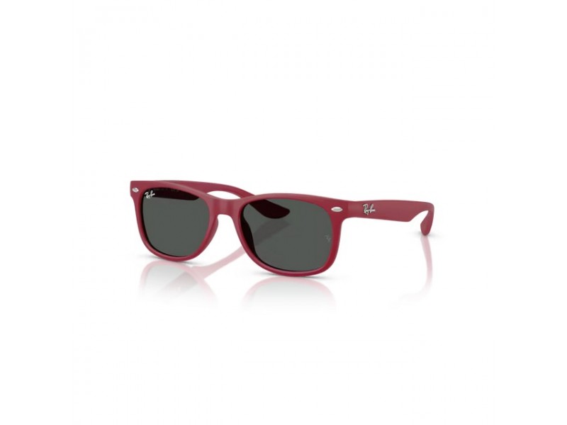 Ray-Ban RJ9052S Junior New Wayfarer bordeaux napszemüveg