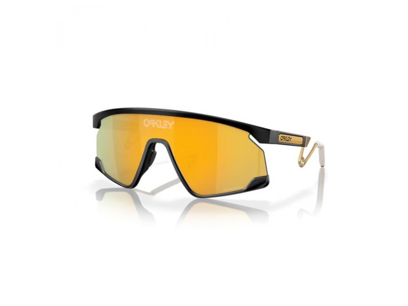 Oakley OO9237 BXTR matt fekete Prizm 24K sport napszemüveg