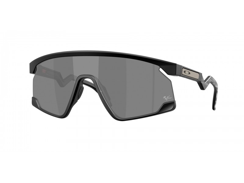 Oakley OO9280 19 BXTR Matte Black Prizm Black napszemüveg