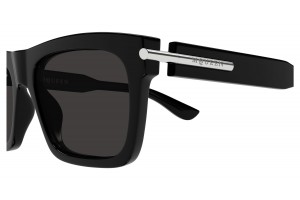 Alexander McQueen AM0495S 001 fekete szürke napszemüveg