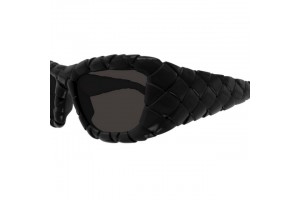Bottega Veneta BV1303S 001 női napszemüveg fekete/szürke