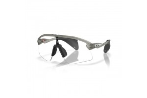 Oakley OO9518 08 STUNT DEVIL S MATTE GREY INK CLEAR TO BLACK IRIDIUM PHOTOCHROMIC sportszemüveg