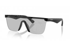 Burberry BE4480D - fekete keret, világos szürke lencse